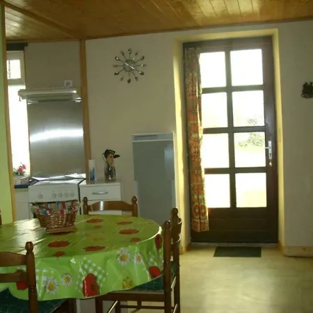 بيت للعطل House Les 4 Saisons *